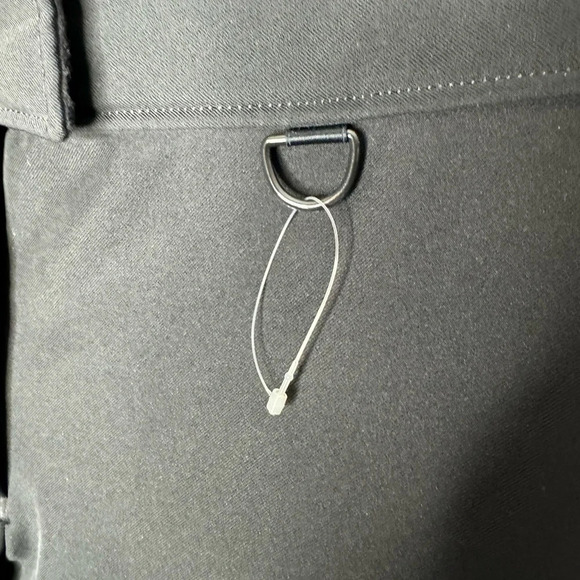 OBERMEYER Woman’s Fleece-Lined Black Ski Pants With Extended Wear System Size 8R - Picture 6 of 9